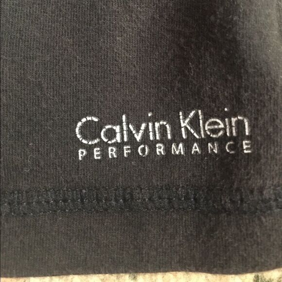 Women's Calvin Klein tank  - Picture 2 of 6